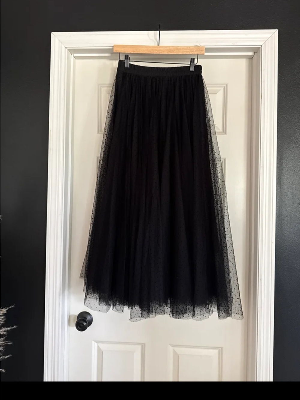 NWT CHOKLATE PARIS Aria skirt in dotted tulle in Black size Medium - Picture 8 of 12